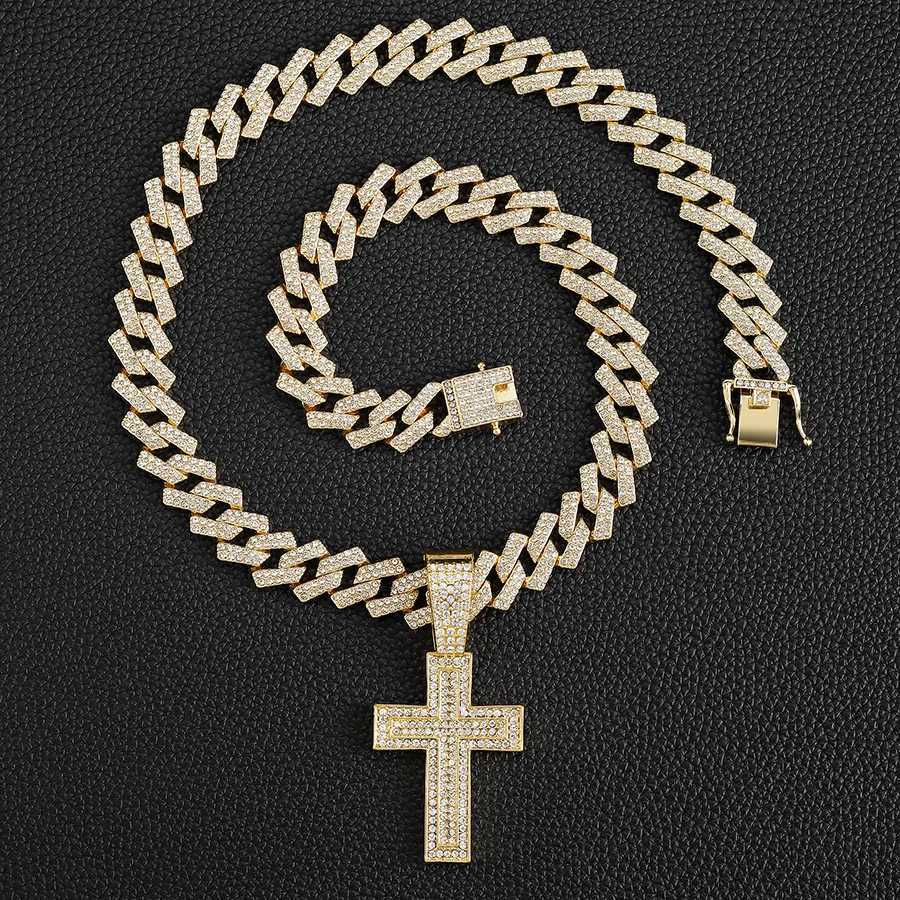 Mens and womens shiny cross pendant necklace with Cuban chain hip-hop crystal shiny fashion exquisite jewelry giftXJ241227