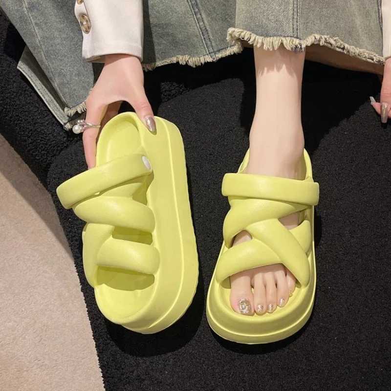 High Quality Summer New EVA Thick Sole Heightened Womens Sandals with Simple Crossover and Thick Sole Solid Color Two Wear Casual Sandals T241227