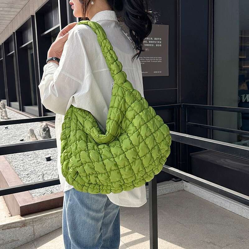 Korean New Folded Cloud Versatile Fashion One Shoulder Puff Dumpg Large Capacity Down Cotton Coat Women's Bag