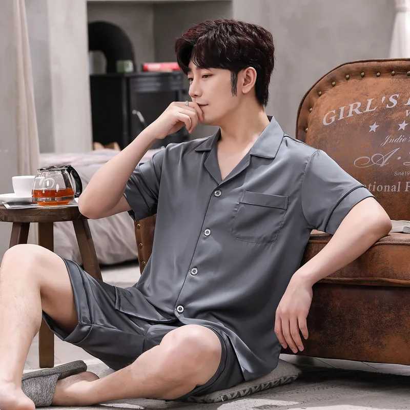 Summer Mens Pajamas Suit Short Sleeve Ice Silk Sleepwear Set Thin Loose Satin Solid Two Piece Home Night Clothing Male TeenXJ241227