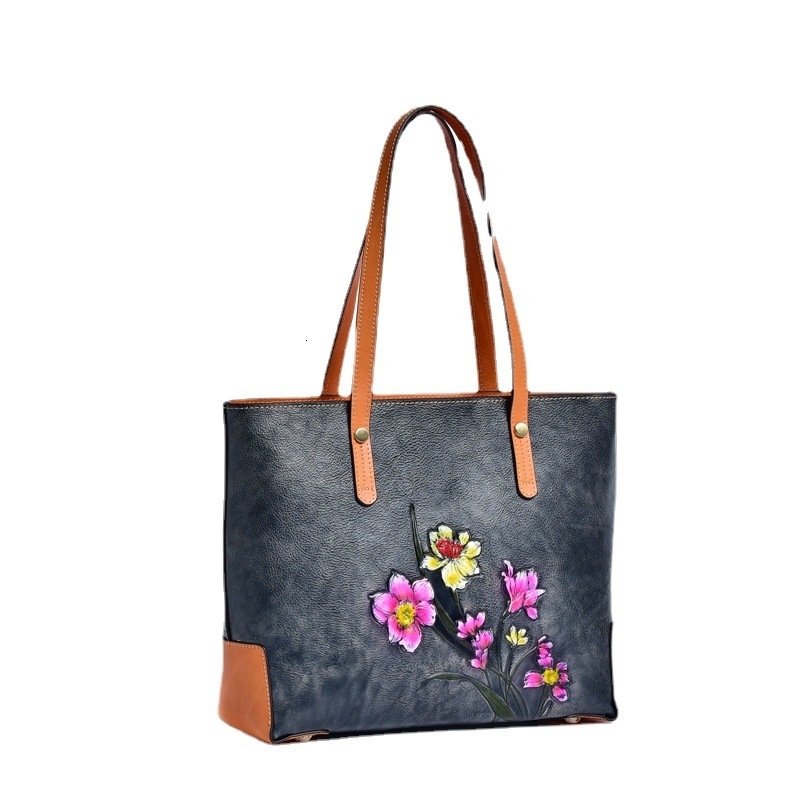 2023 New Women's Head Layer Tote Single Shoulder Multi functional Cow Leather Bag