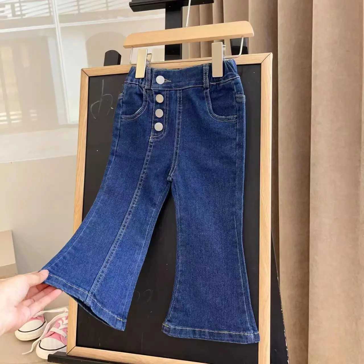 Autumn Childrens Jeans for Girls Patchwork Elastic Waist Babies Denim Pants for Girls 1-8Y Girls Versatile Flared Pants W241227