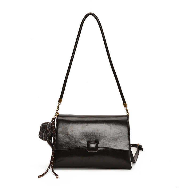 Fashion and casual underarm bag women, Korean version, autumn winter new trend, single shoulder small square bag, high-end women's bag 241215