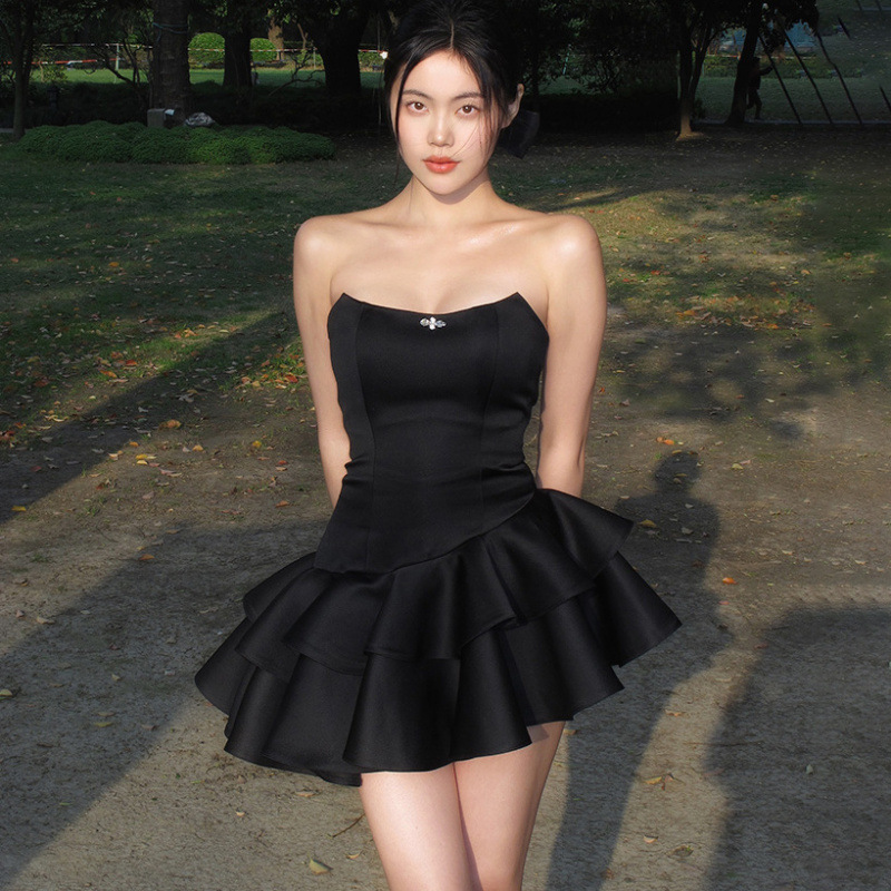GY020236 satin black tube top dress female waist dress small irregular cake puffy short skirt