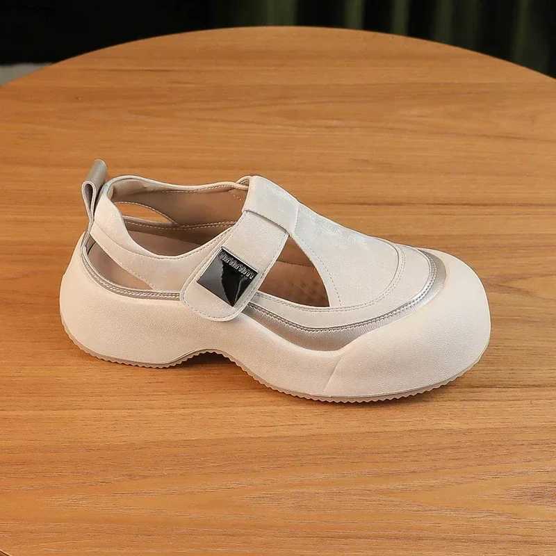 High Quality New Platform Women Casual Loafers Shoes Mid Heels Hollow Sandals Summer Brand Sport Running Cozy Women Shoes Sneakers T241227