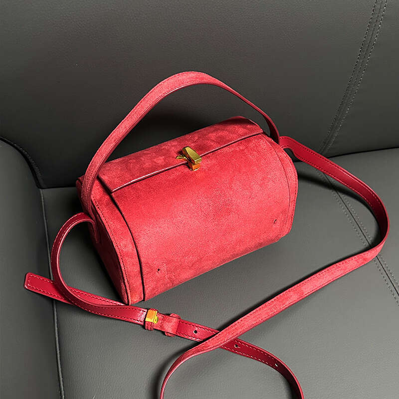 Same Light Luxury One Shoulder Crossbody for Women 2023 New Korean Handheld Box Small Square Bag