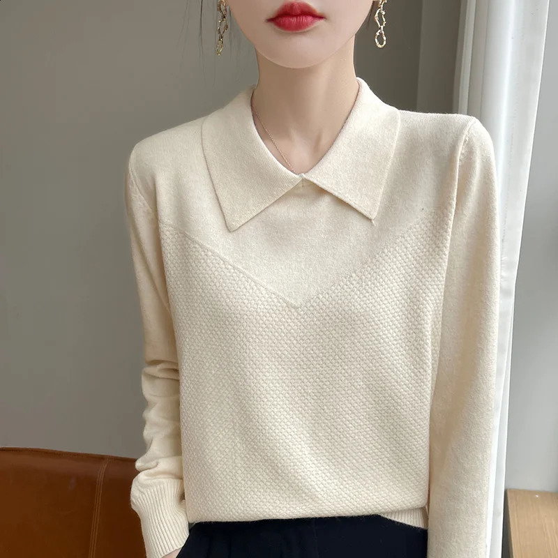 2024 AutumnWinter Flip collar Cashmere Sweater Women Knitted Loose Fashion 241223