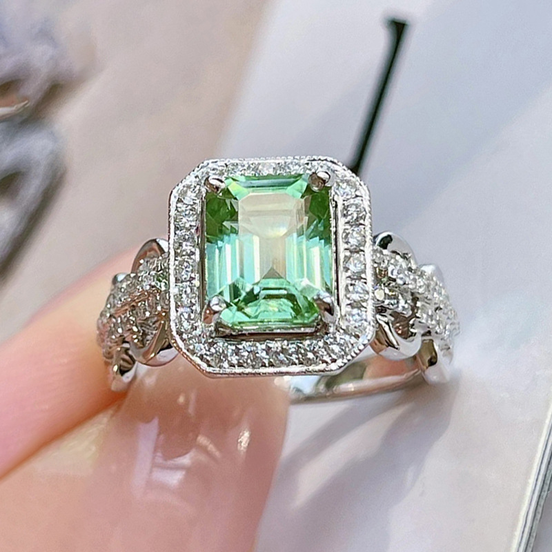 Choucong Vintage Jewelry 925 Sterling Silver Princess Cut Emerald 5A Cubic Zircon CZ Diamond Gemstones Party Women Engagement Band Ring For Lover Gift