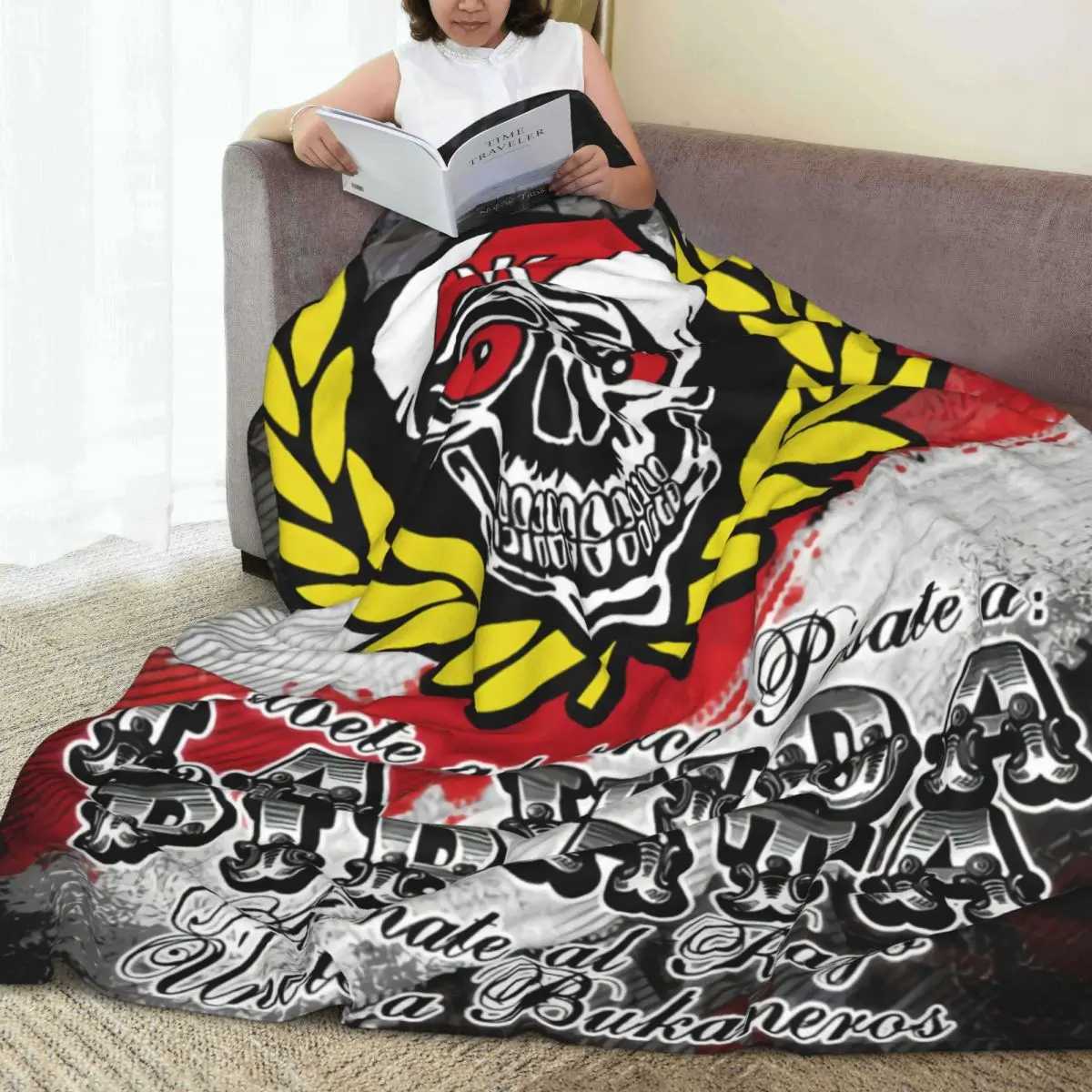 Throw Blanket Rayo Vallecano Micro Fleece Blanket Four Sizes Retro Portable For Bedroom Nice GiftC241227