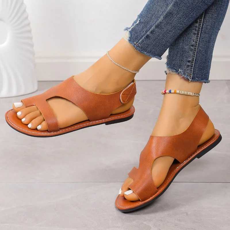 High Quality Hot Sale Shoes Female Summer Womens Flats Sandals New Solid Color Simple Casual Sandals 44 Size Ladies Flip Flop Sandals T241227