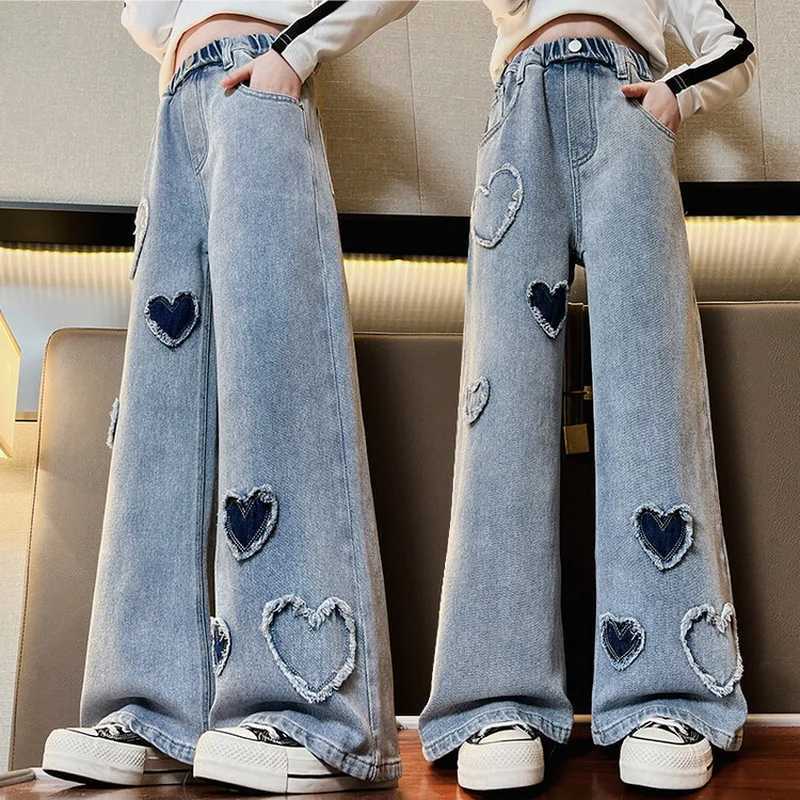 Girls Denim Wide Leg Pants with Heart Design Big Flare Pants Loose Jeans For Girls Casual Children Spring Childrens Clothes W241227