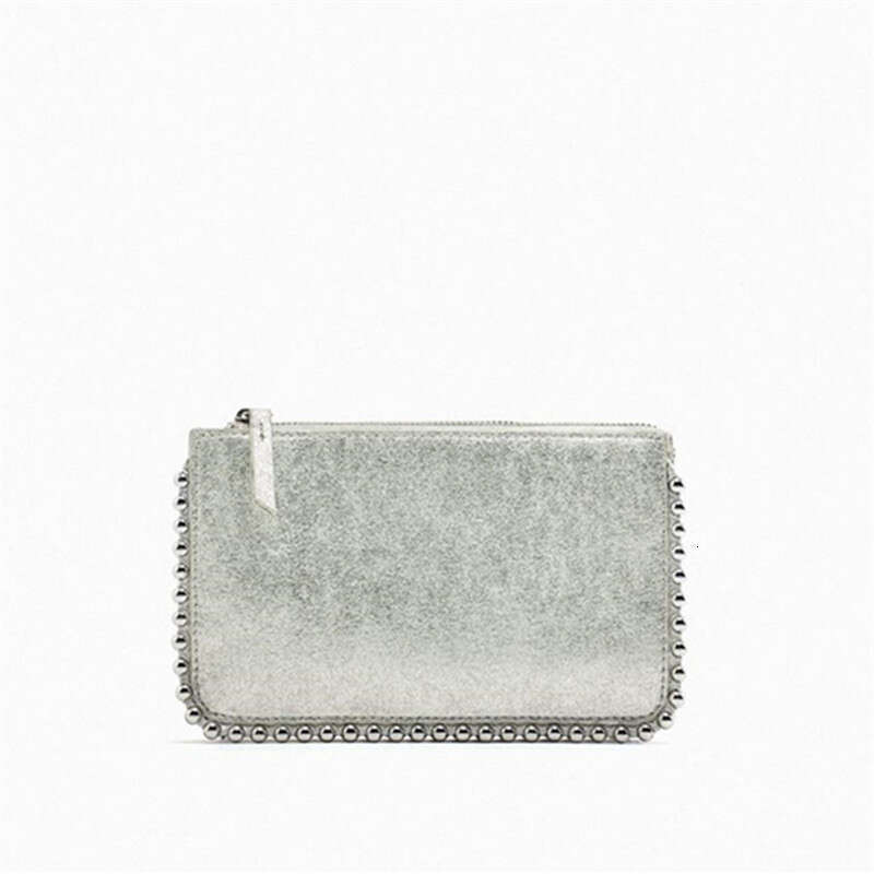 Z Women's 2025 New Chain Texture Square Versatile Fashion Rivet Decoration Black Single Cross Shoulder Small Bag