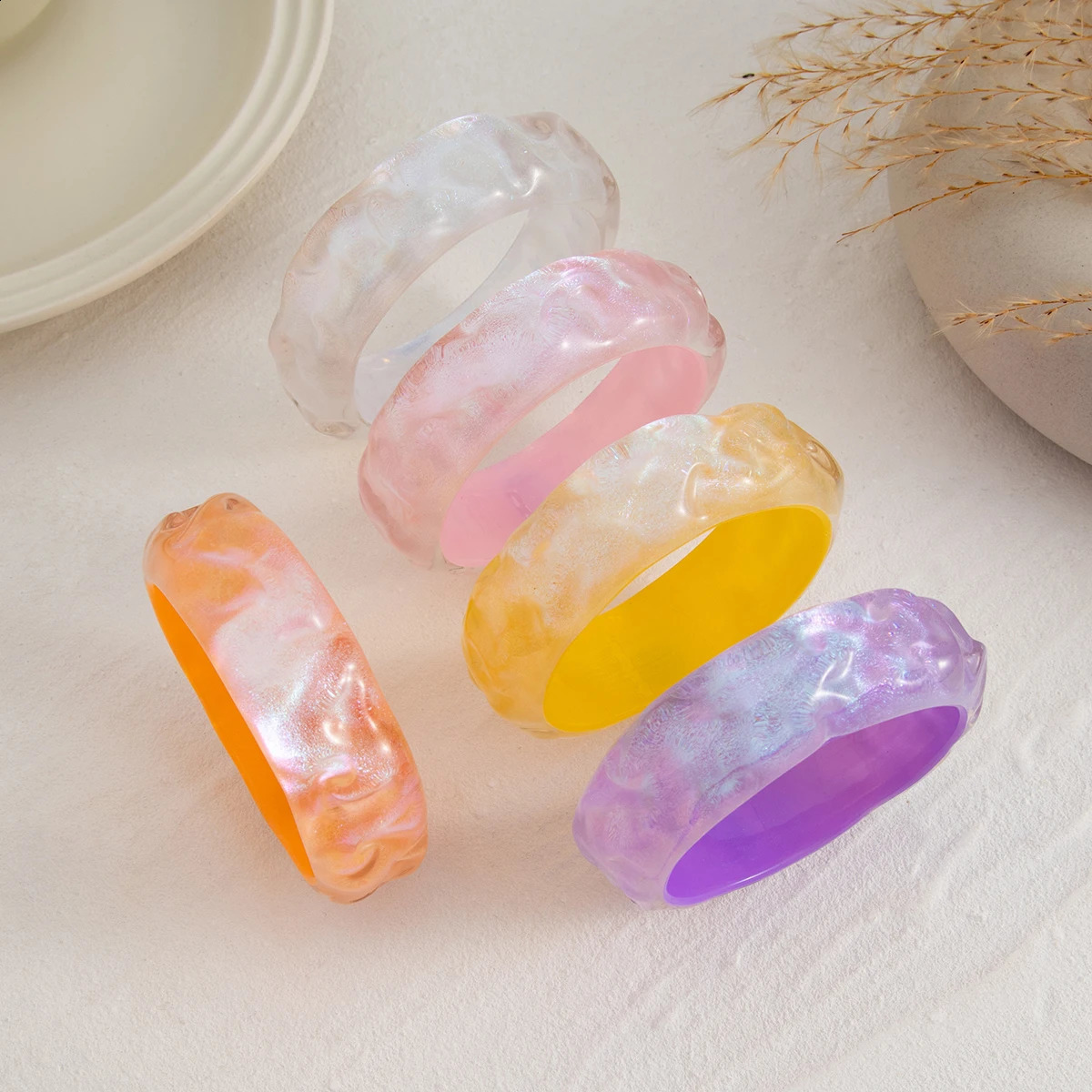 Ingemark Kpop Sweet Transparent Color Bangles for Women Fashion Statement Boho Charm Bracelets Y2K Couple Jewelry 241227