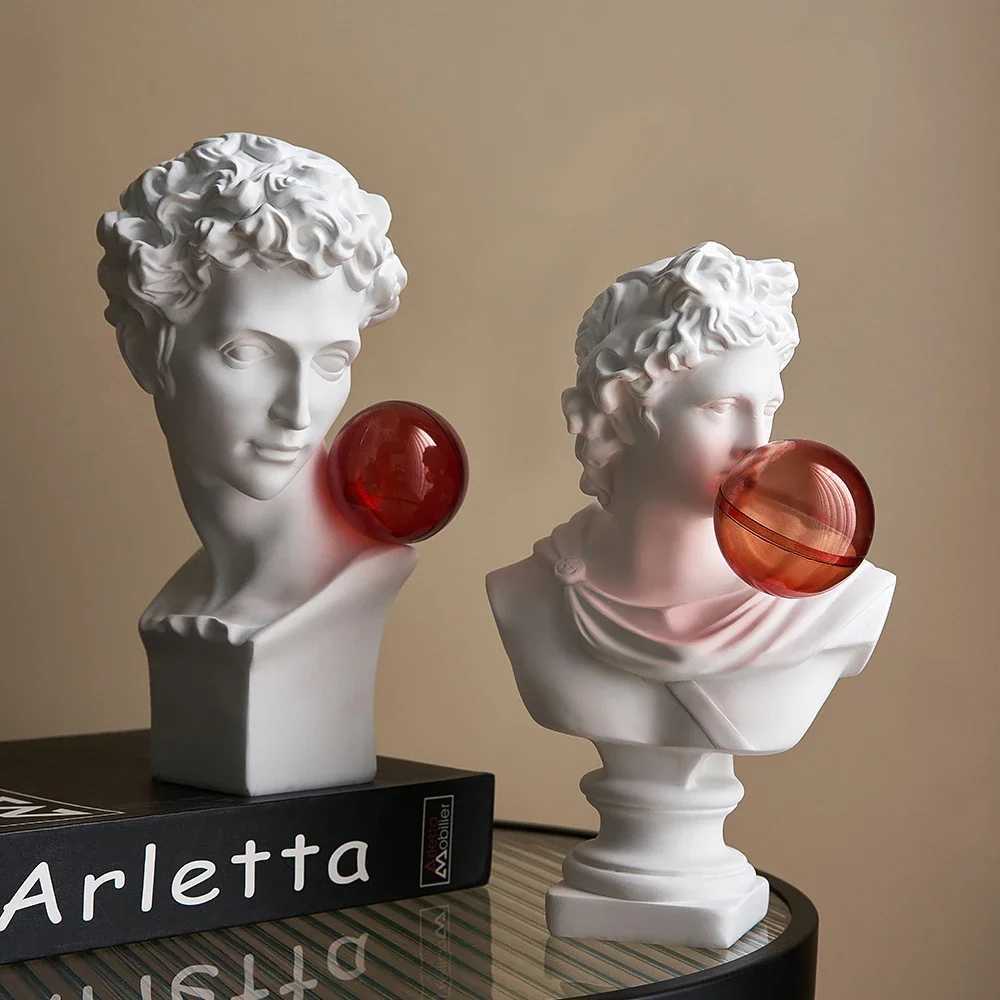 Nordic Style Home Decor Room Decoration Desk Accessories Yard Garden Decors Simplicity Sculptures Figurines Y241227