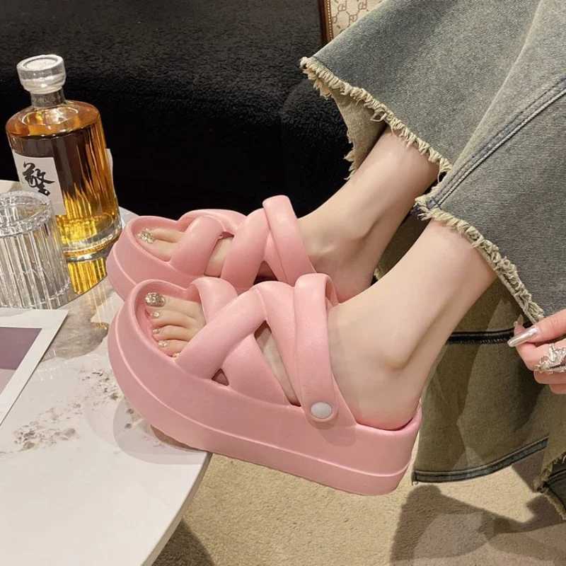 High Quality Summer New EVA Thick Sole Heightened Womens Sandals with Simple Crossover and Thick Sole Solid Color Two Wear Casual Sandals T241227