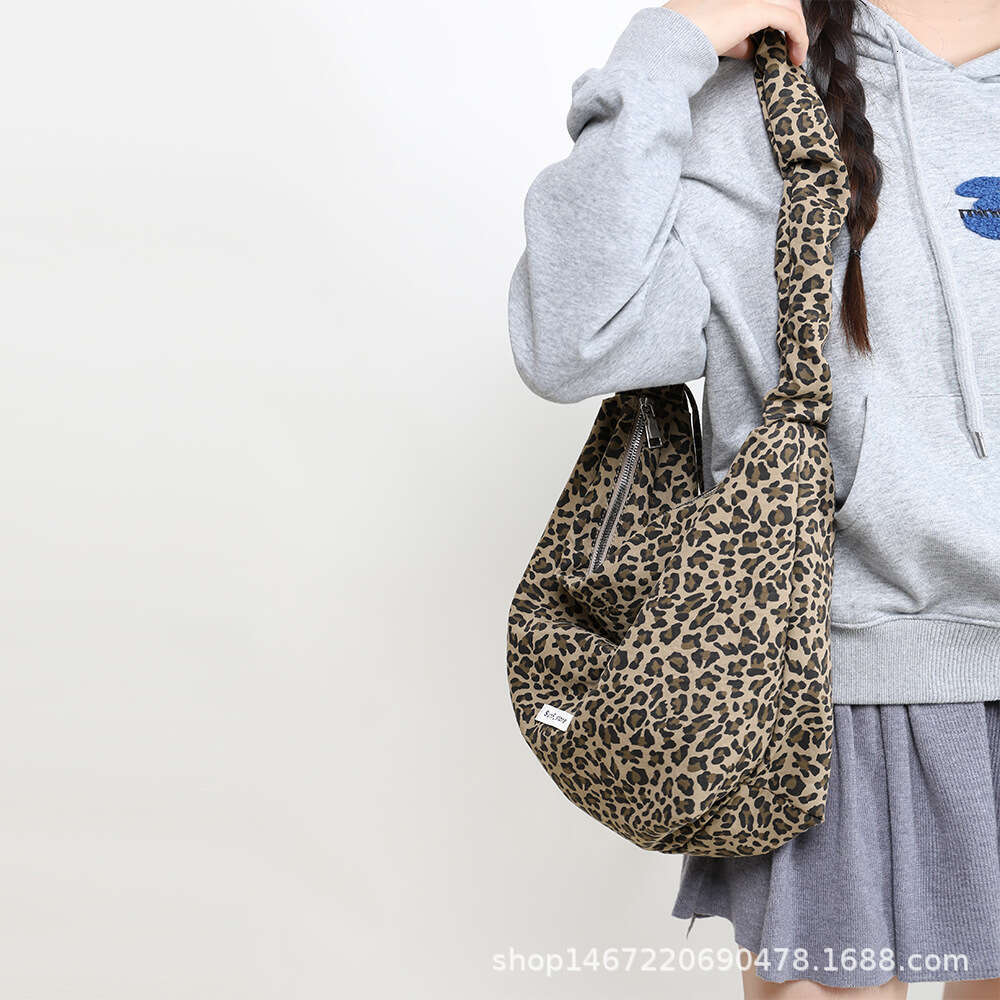 Niche Leopard Print Autumn And Winter Sail Korean Version Diagonal Backpack Floral Plaid Large Capacity Shoulder Bag Casual Crossbody Bag