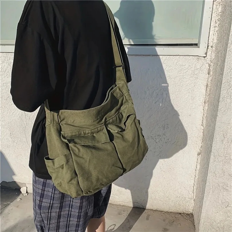 Workwear Canvas Shoulder Bag Large Capacity Retro Messenger Bag Student Class Messenger Bag241226
