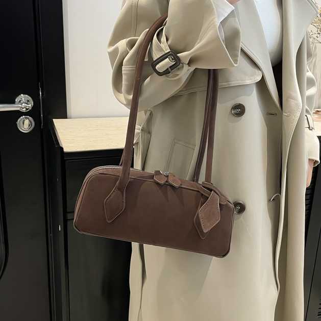 Maillard style versatile suede baguette bag women winter long handled single shoulder armpit bag 241215