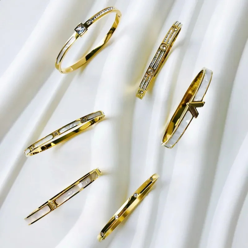 n Stainless Steel Zircon inlaid Bracelets Bangles For Women Gold Silver Color Waterproof Jewelry Gifts 241227