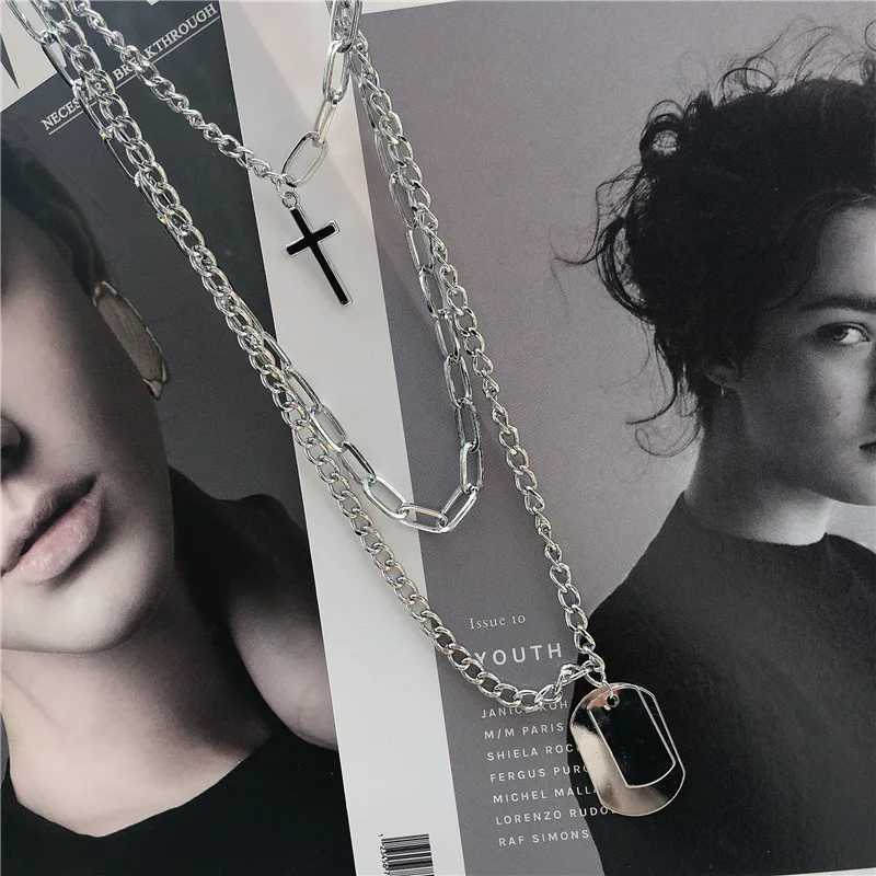 2021 Fashion Multilayer Silver Color Metal Chain Cross Necklace Couple Hip Hop Punk Geometric Pendant Necklaces for Women MenXJ241227