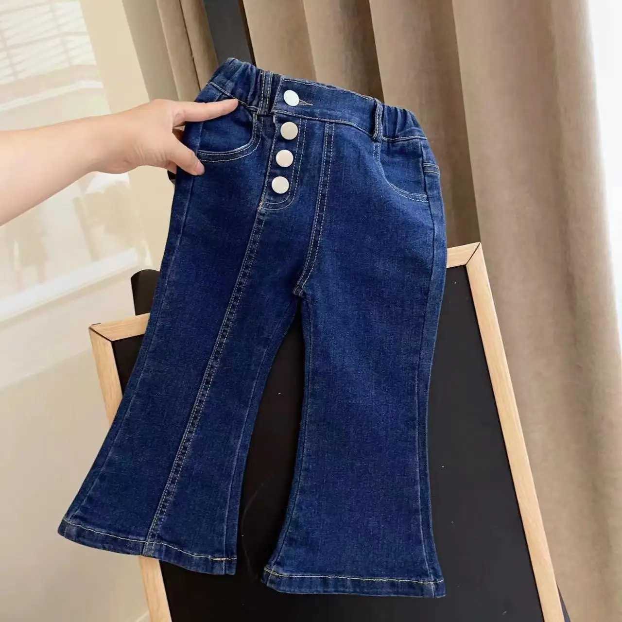 Autumn Childrens Jeans for Girls Patchwork Elastic Waist Babies Denim Pants for Girls 1-8Y Girls Versatile Flared Pants W241227