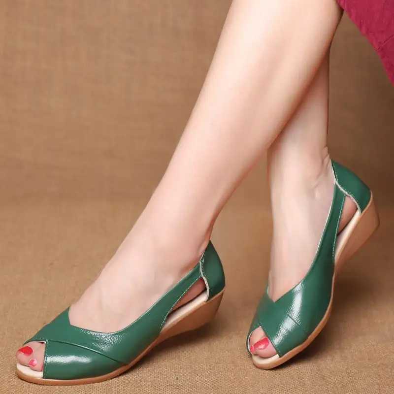 High Quality Plus Size 35-43 Womens Luxury Sandals Peep Toe Wedge Loafers Woman Summer Flats Soft Leisure Mom Outdoor Walking Shoe T241227