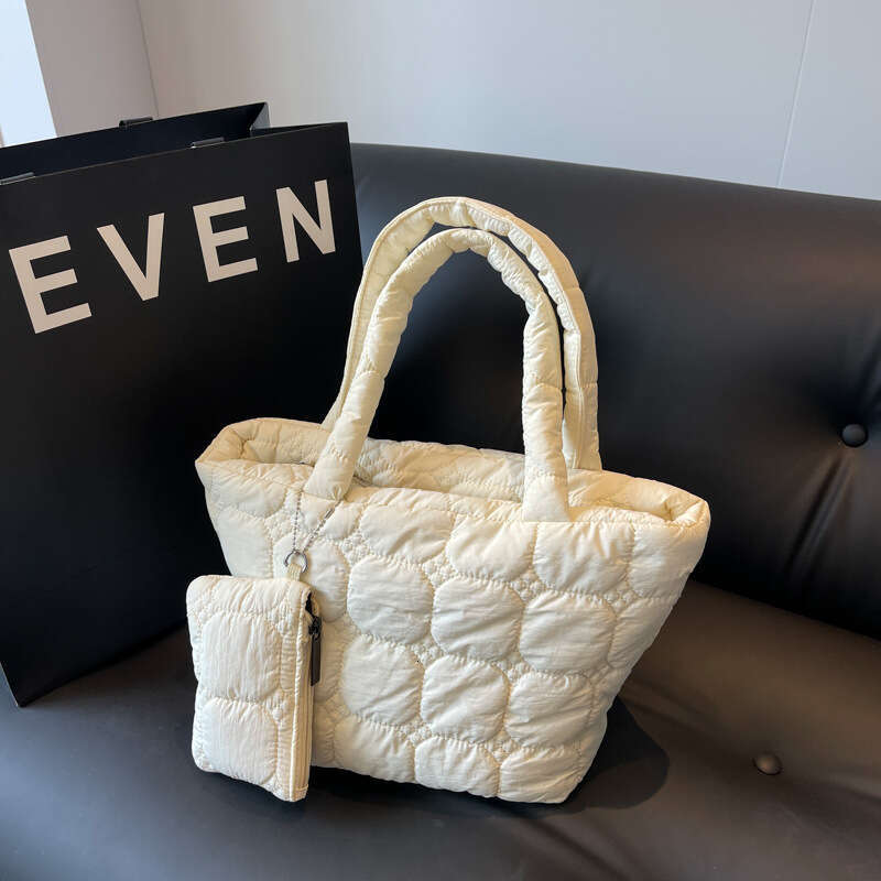 Korean Casual Down Jacket Autumn And Winter New Space Cotton Tote For Women's Hand-Held Single Shoulder Bag Trendy