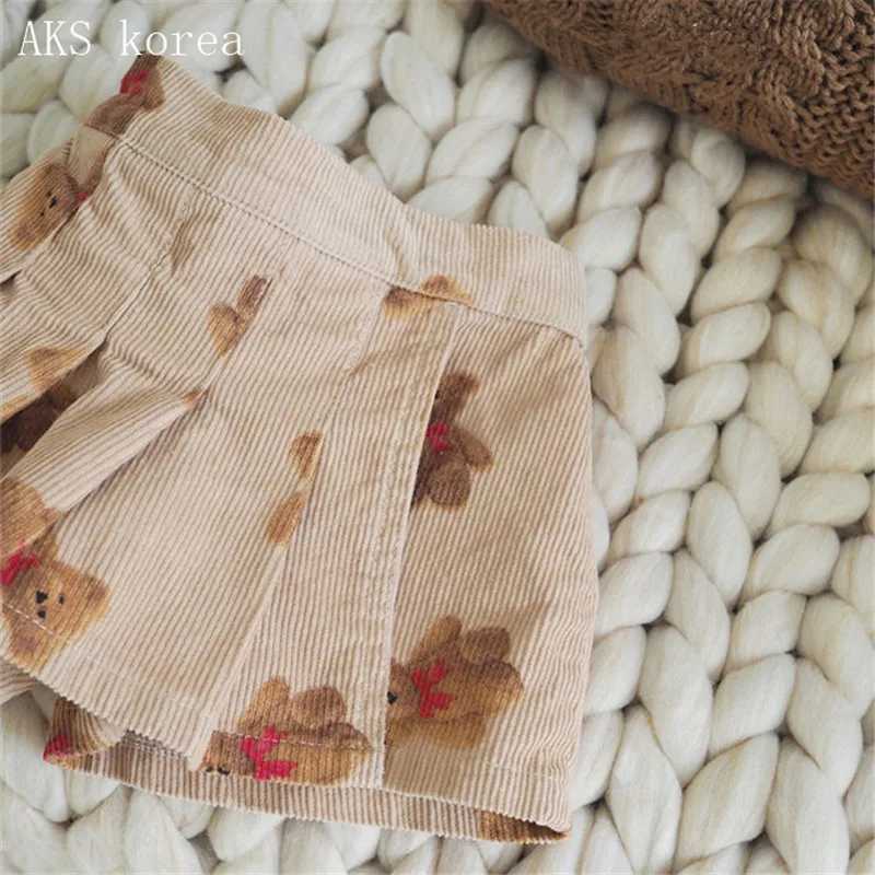 Spring Autumn Children Shorts Bear Print Girls Corduroy Shorts Fashion Baby Girl Pleated Skirt Pants Summer Kids Beach Clothing W241227