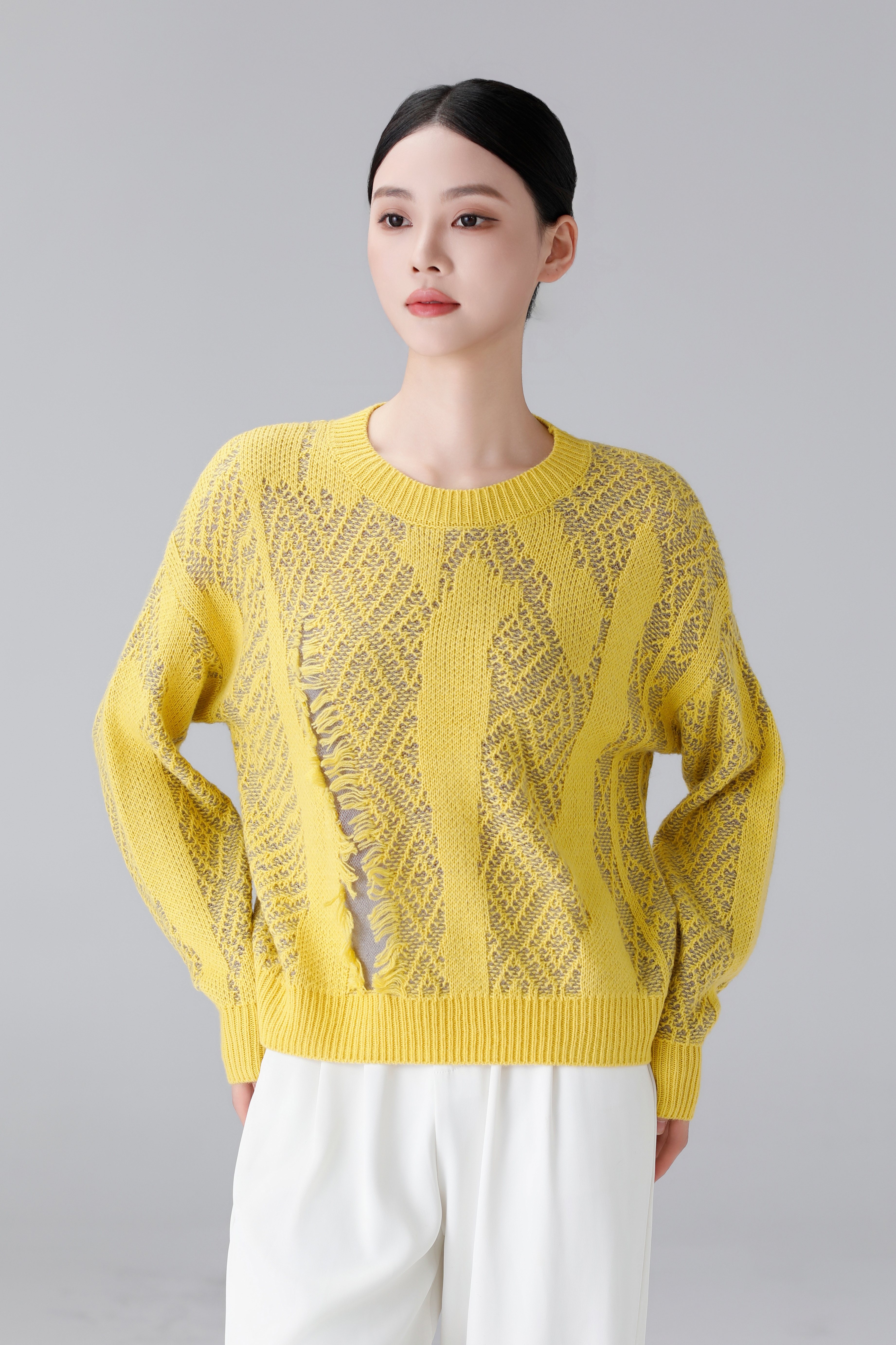 Trendy Slim-Cut Merino Wool Top for Ladies - Fashionable Fall Layering