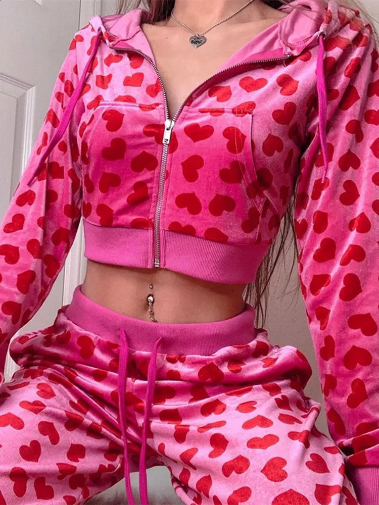 Womens Velvet Heart Print Tracksuits Long Sleeve Zipper Cropped Hooded Jackets Long Pants Autumn Winter 90s Casual 2 Piece Sets 241224