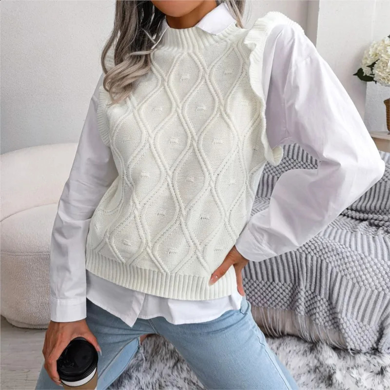 2024 AutumnWinter Mushroom Edge Knitted Tank Top Solid Color Diamond Sweater for Women 241223