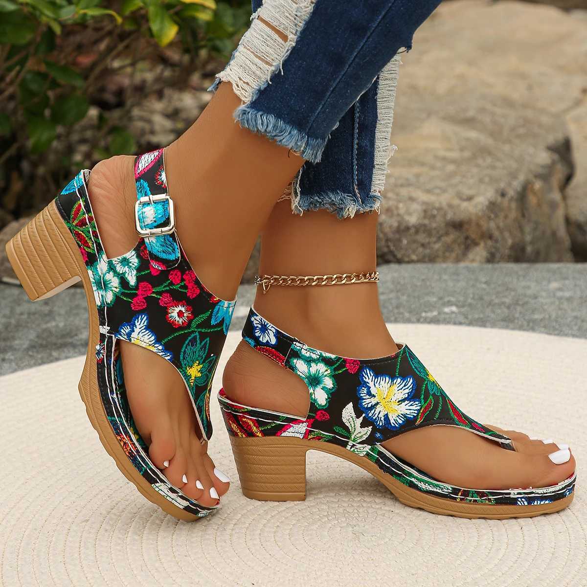 High Quality Fashion Summer Women Sandals Outdoor Mixed Colors Open Toe Shoes for Women Chunky Heels Large Size Rome Elegant Sandals Women T241227