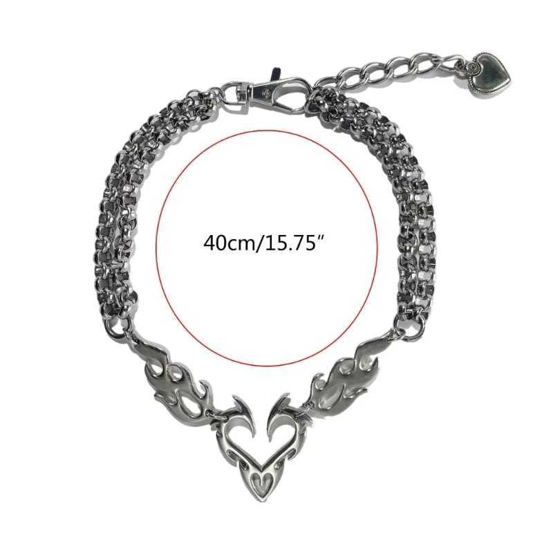 European and American Temperament Flame Chain Female Clavicle Chain Fashionable Flame Totems -she Pendant NecklaceXJ241227