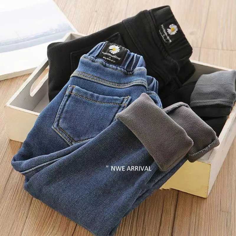 Velvet winter warm jeans suitable for girls boys autumn close-up clothing teenagers childrens clothing boys jeans W241227