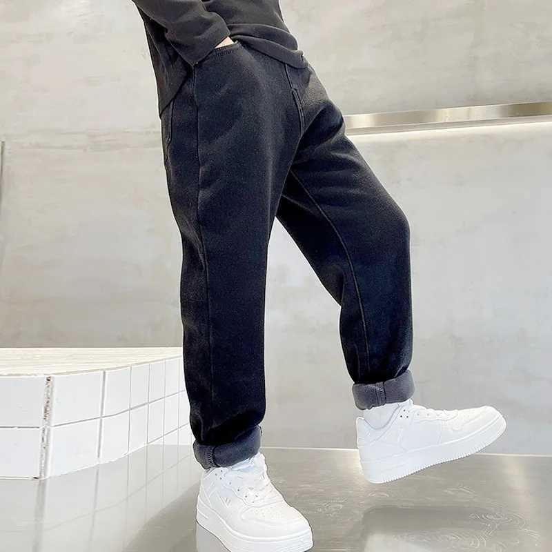 Childrens winter jeans plus velvet thickening childrens warm casual denim trousers Christmas gifts for boys W241227