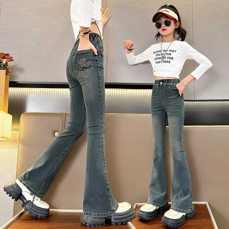 Girls Fashion Jeans New Apron Childrens Retro Tight Denim Shining Pants 2024 Spring/Summer Youth Slim Trouser W241227