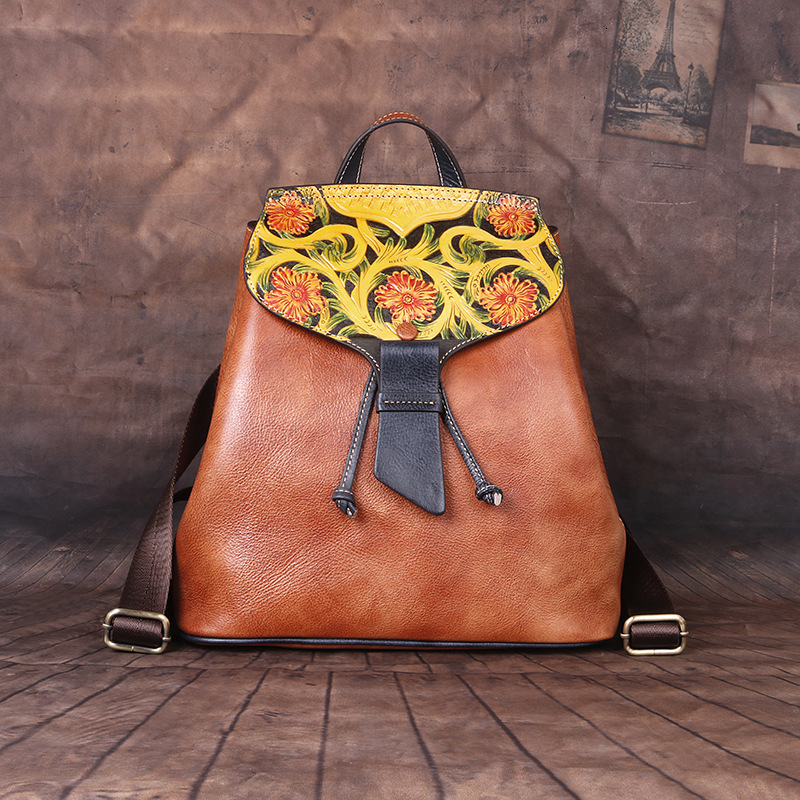 2023 New Women's Shoulder Cover Layer Leather Embossed Personalized Backpack Straight