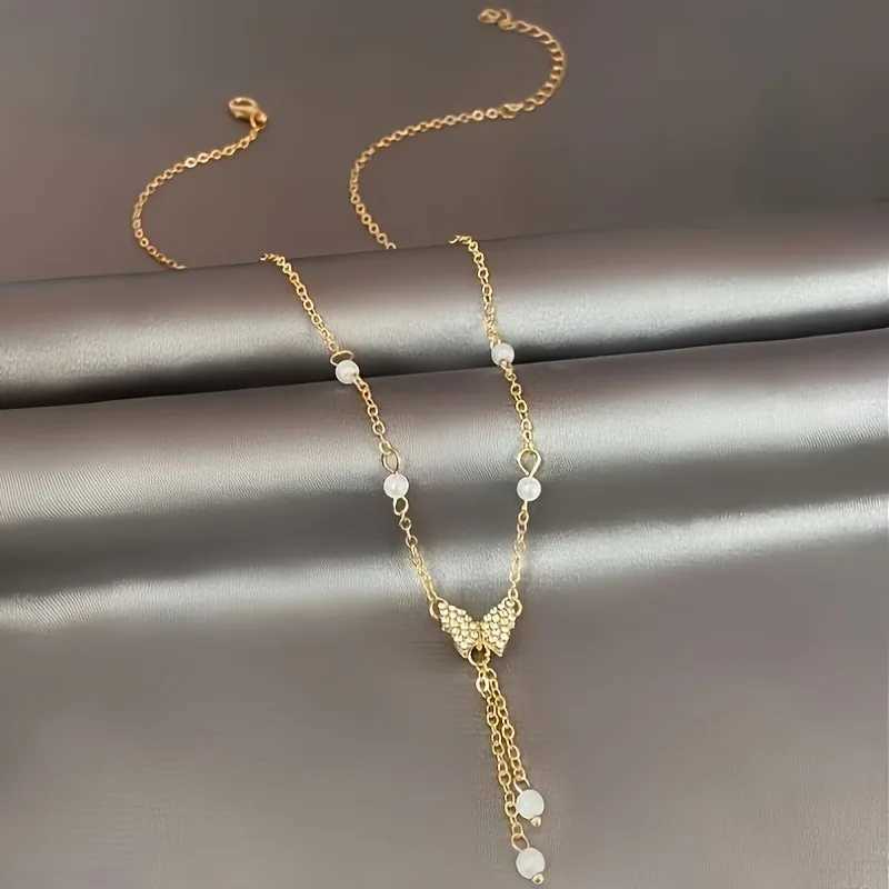 Fashionable and Versatile Personalized Womens Butterfly Pearl Chain European and American Collaone Chain JewelryXJ241227