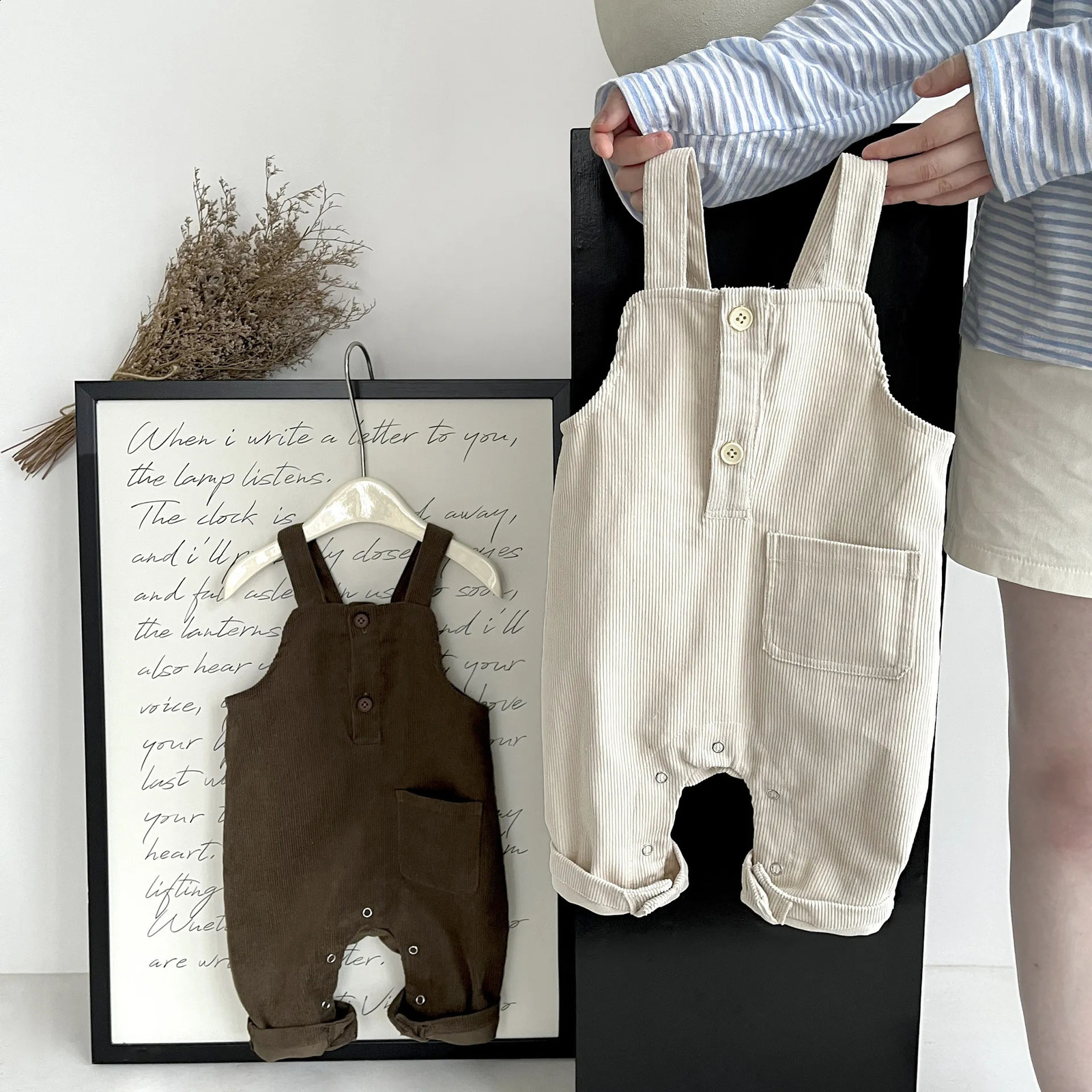 childrens clothing baby and toddler autumn fashion mens and womens baby western-style corduroy Korean casual overallsW133 241226