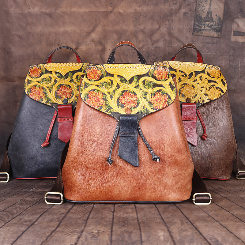 2023 New Women's Shoulder Cover Layer Leather Embossed Personalized Backpack Straight