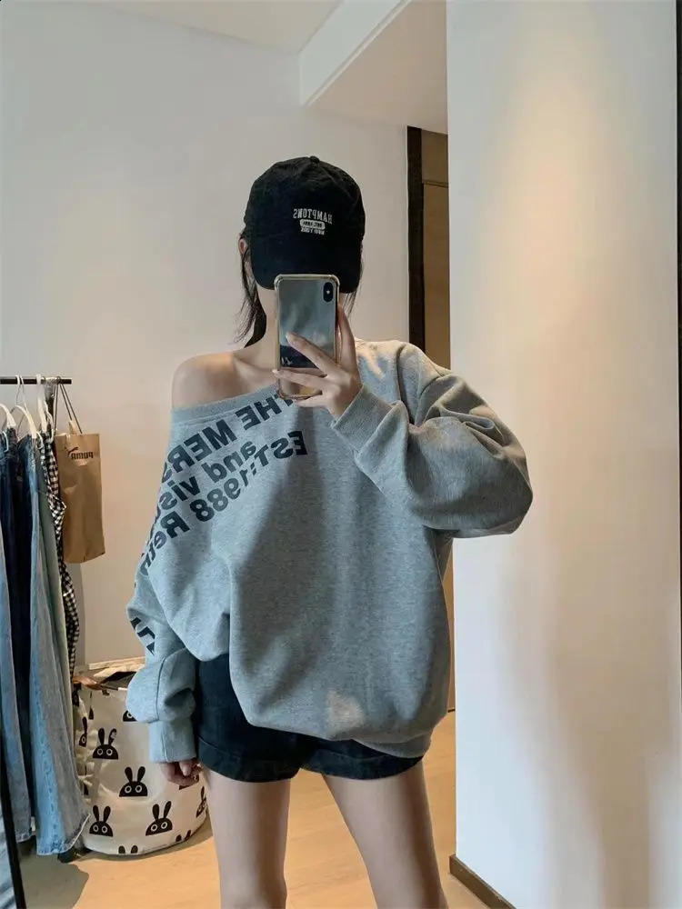 American Style Sloping Shoulder Letter n Hoodie for Spicy Women Ins Loose Casual Top Long Sleeved 241223