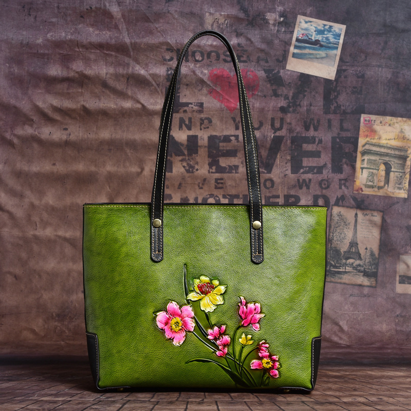 2023 New Women's Head Layer Tote Single Shoulder Multi functional Cow Leather Bag
