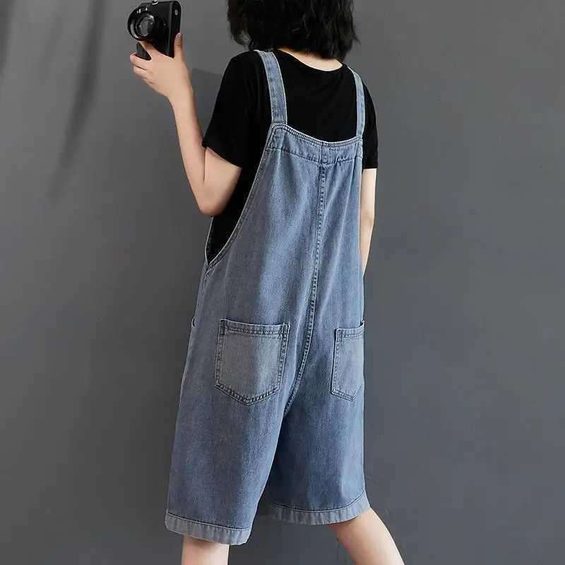 Old children and teenagers loose suspension womens jeans jumpsuit new summer denim game set sling wide leg denim shorts womens tools W241227