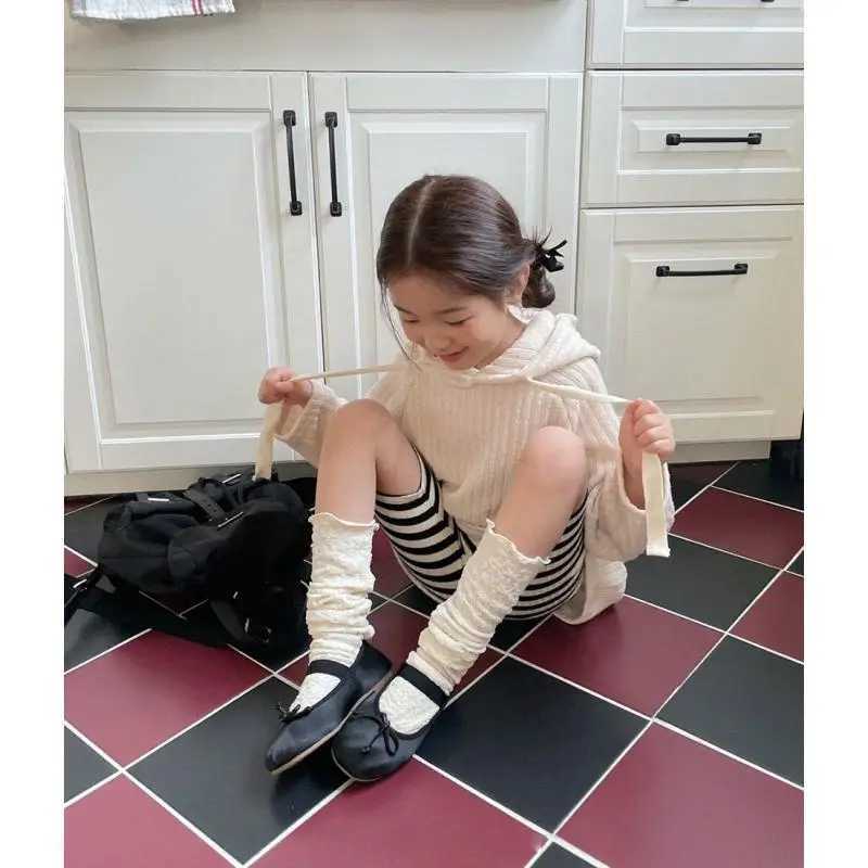 MiniAinis Summer New Girls Organic Cotton Outwear Shorts Girl High Stretch Shorts Children White Black Stripe Leisure Leggings W241227