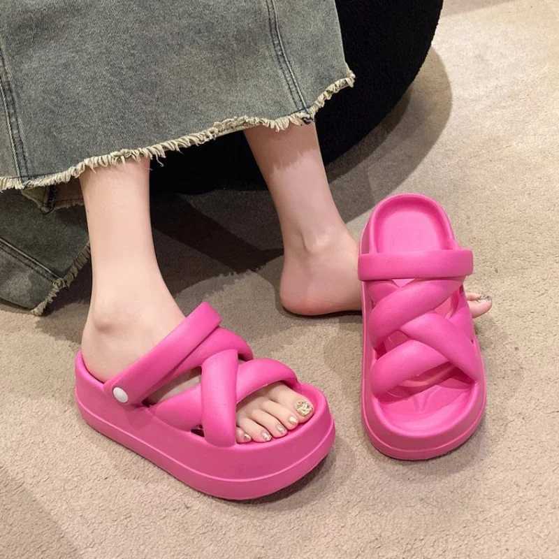 High Quality Summer New EVA Thick Sole Heightened Womens Sandals with Simple Crossover and Thick Sole Solid Color Two Wear Casual Sandals T241227