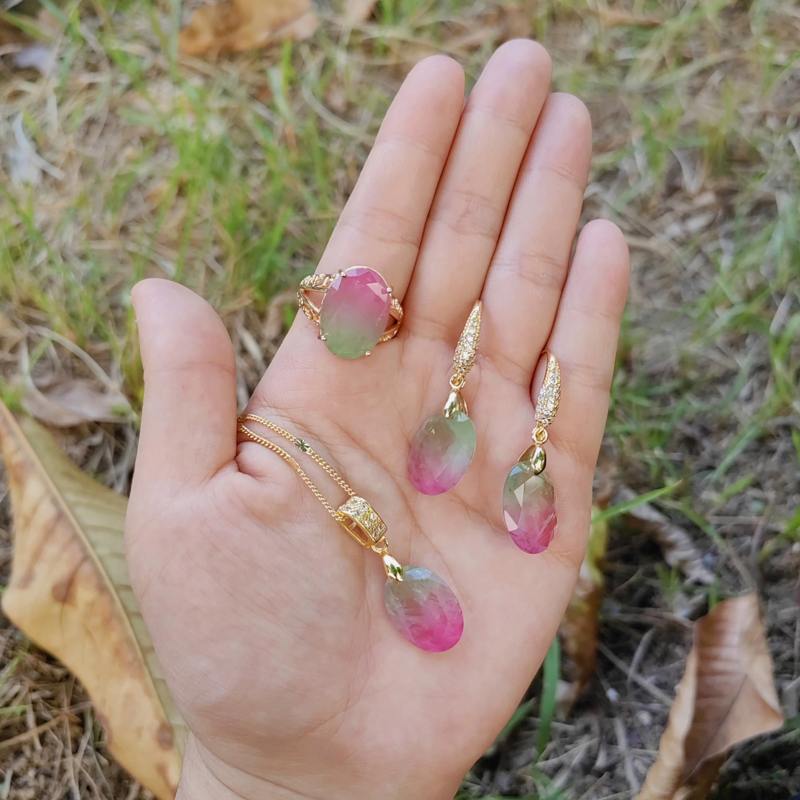 Green pink crystal fusion stone back is natural crystal stone Necklace Earrings Rings Jewelry set elegant womens jewelry 241226