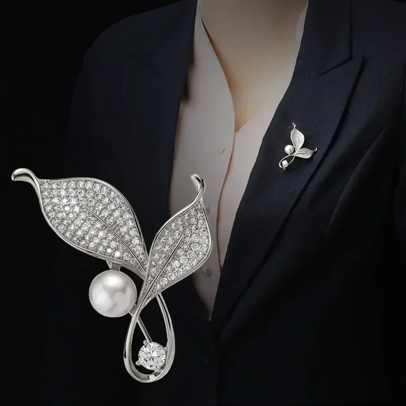 Trendy Breast Flower Fashion Brooch Pearl Lapel Pin Breastpin Jewelry Clip Cute Corsage Buckle Alloy Gift 241227