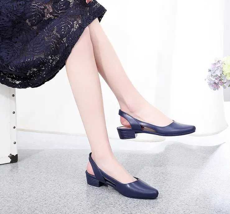 High Quality Jelly Sandals Women Pointed Toe Chunky Flip Flops Slingback Casual Candy Skidproof Beach Shoes Women Sandals T241227