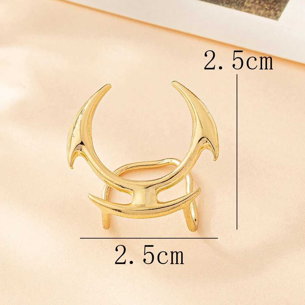 Y2K Neutral Cyberpunk Gothic Personty Simple Fashion No Punch Lip Clip Mens And Womens Personty Jewelry Accories W241227