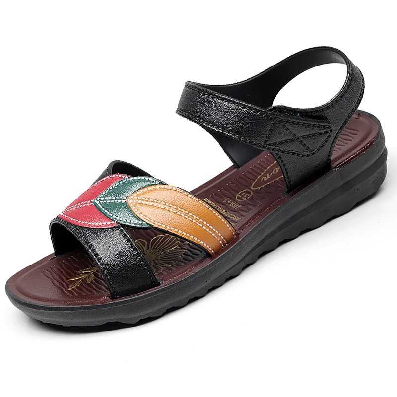 High Quality Summer Leather Women Sandals Mother Soft Slip On Comfort Flat Sandals Women Wedge Sandals Ladies Walking Shoes 36-42 T241227